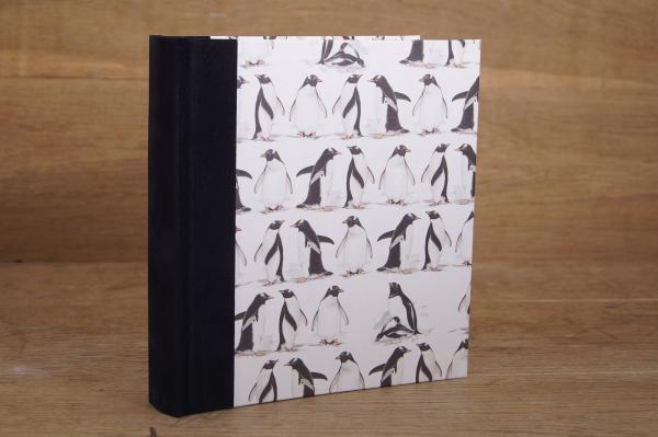 Originelles Geschenk für Pinguinfans - Fotoalbum zum Einkleben